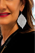 Load image into Gallery viewer, The “Sarita” Large (Gold, Silver, Rose Gold)