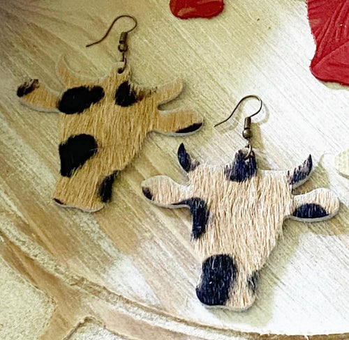 Cute Cow Love earring
