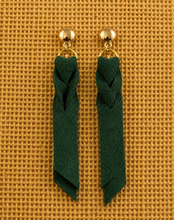 Load image into Gallery viewer, Forrest Green, Grass Green, Navy and Turquoise Twists
