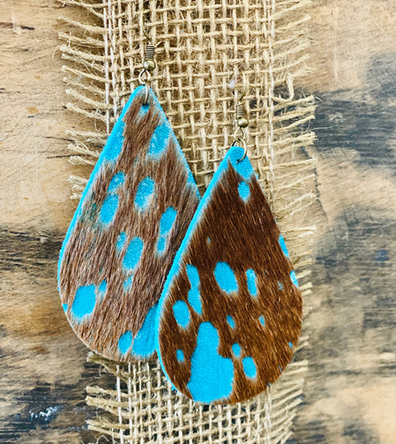 Teal and Brown Hair on Hide